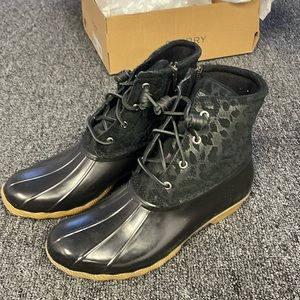 Black Sperry boots